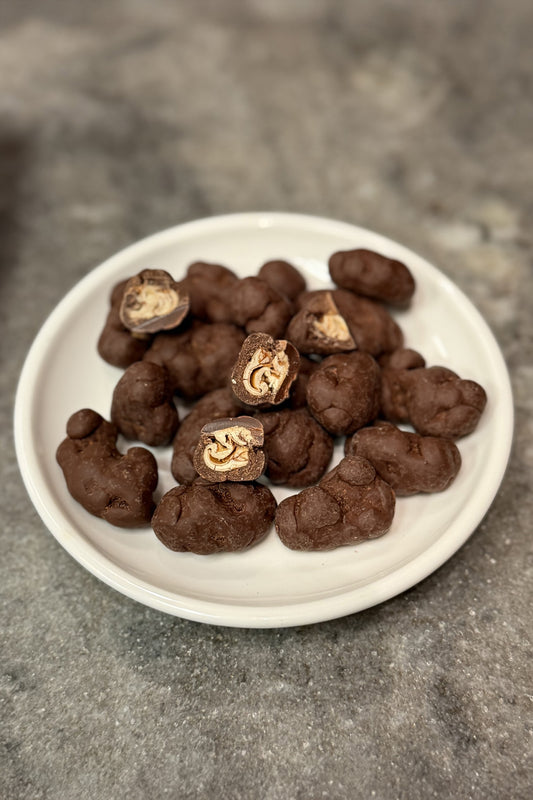 Maple Roasted Macambo Nibs coated in 70% Dark Chocolate
